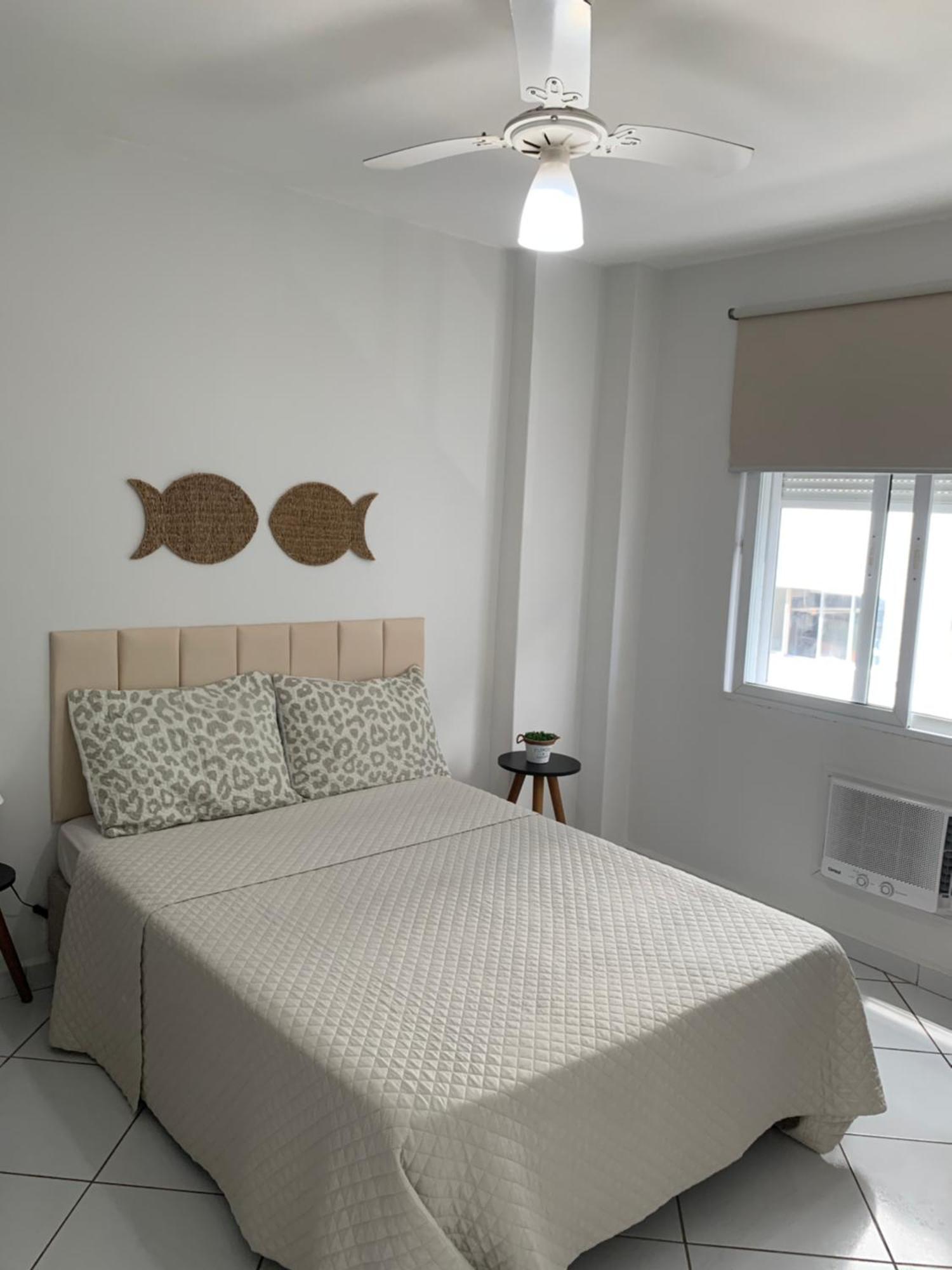 Apartamento Em Santos No Gonzaga Em Frente A Praia Eksteriør billede